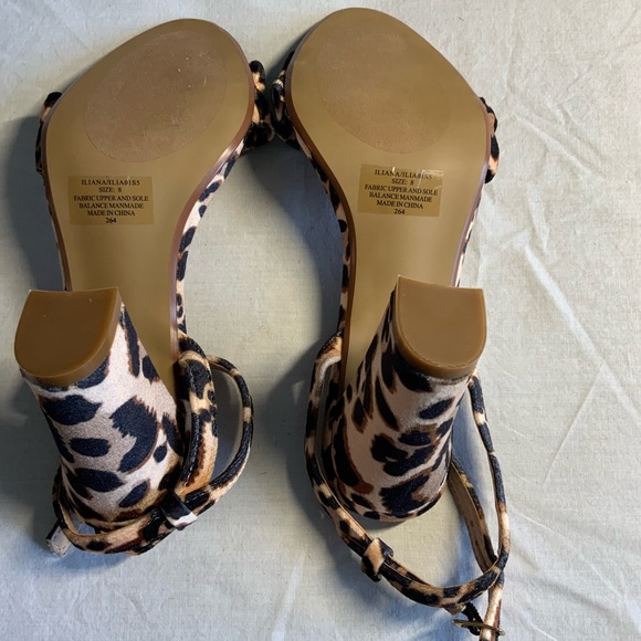 Betsy Johnson ILIANA velvet animal print sandals. NEW W/O TAGS OR BOX. - Picture 4 of 7